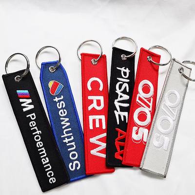 Benutzerdefiniertes Logo Jet Tags Stoff Druck Stickerei Schlüsselring Leichtgewicht Stickerei