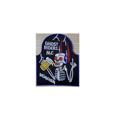 Gebrauchsgemachte Stickplatte für Gebrauchsgemachte Stickbekleidung