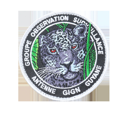 Custom Logo Eisen auf Patches Full Stickerei Patches für Kleidung
