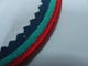 Kundenspezifischer gesponnener Flecken mit Stickerei Merrow-Grenze für Hüte/Kleid